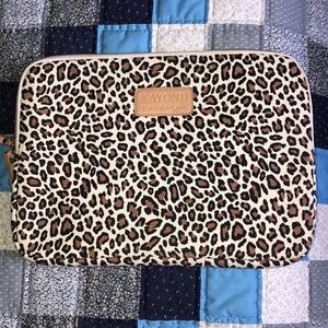 Soft MacBook case for 13.5 inch computer